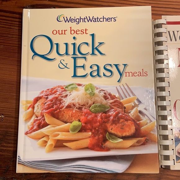 WW Weight Watchers Cookbooks - Picture 2 of 5